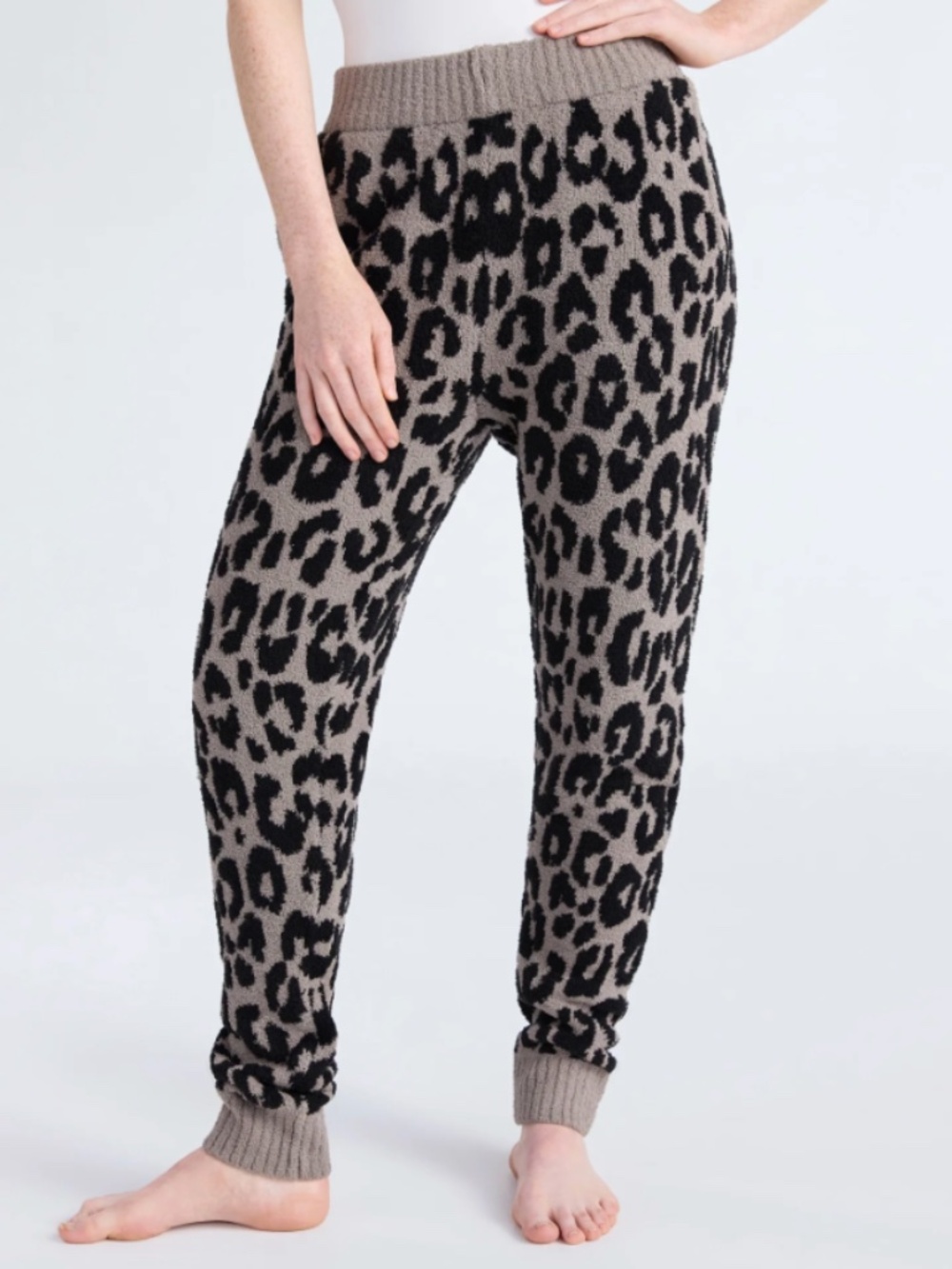 Joyspun Women's Sleepwear Cozy Knit Joggers, 29'' Inseam, Size S